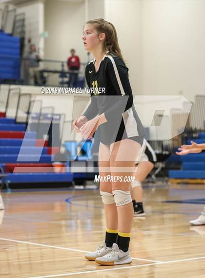 Thumbnail 3 in Kuna vs Bonneville (4A state tourn.) photogallery.