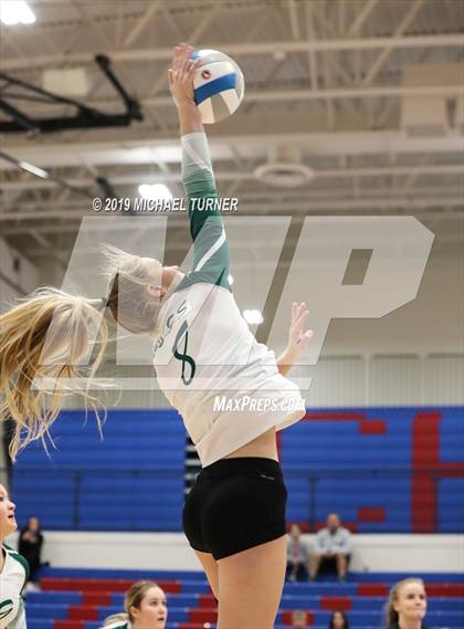Thumbnail 1 in Kuna vs Bonneville (4A state tourn.) photogallery.