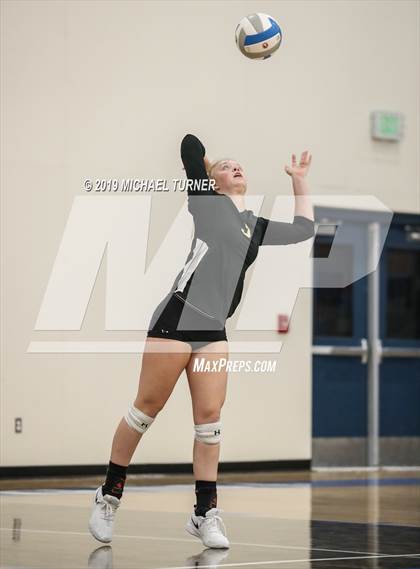 Thumbnail 1 in Kuna vs Bonneville (4A state tourn.) photogallery.