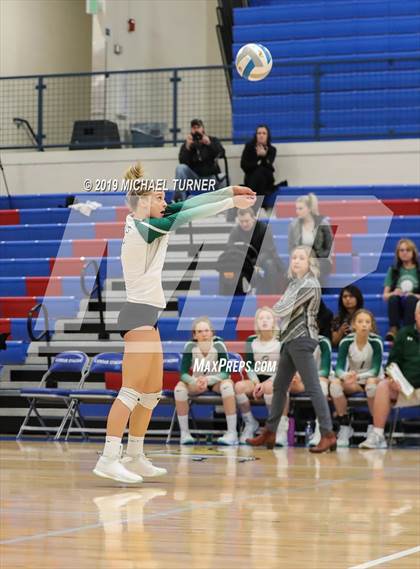 Thumbnail 2 in Kuna vs Bonneville (4A state tourn.) photogallery.