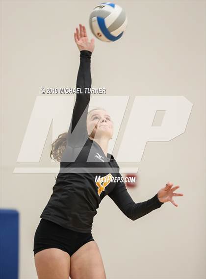 Thumbnail 1 in Kuna vs Bonneville (4A state tourn.) photogallery.