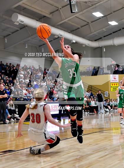 Thumbnail 2 in Flippin vs. Des Arc (AAA 2A State Playoff First Round) photogallery.
