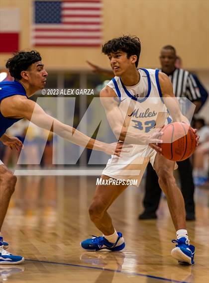 Thumbnail 3 in Lanier @ Alamo Heights photogallery.