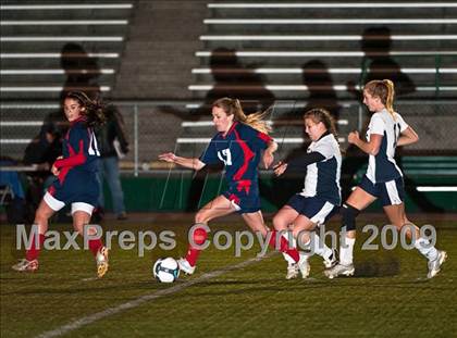 Thumbnail 3 in Portsmouth vs South Kingstown (RIIL D1 Semifinal) photogallery.