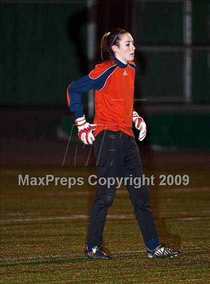 Thumbnail 1 in Portsmouth vs South Kingstown (RIIL D1 Semifinal) photogallery.