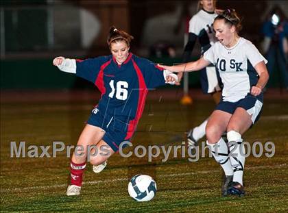 Thumbnail 2 in Portsmouth vs South Kingstown (RIIL D1 Semifinal) photogallery.
