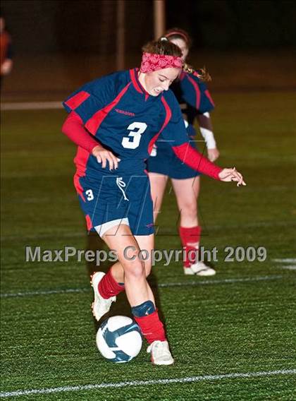 Thumbnail 2 in Portsmouth vs South Kingstown (RIIL D1 Semifinal) photogallery.