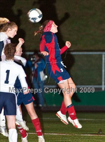 Thumbnail 1 in Portsmouth vs South Kingstown (RIIL D1 Semifinal) photogallery.