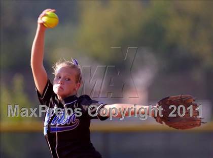 Thumbnail 2 in Walton @ Roswell photogallery.