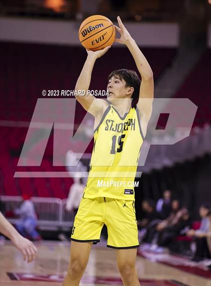 Thumbnail 1 in St. Joseph vs. Bakersfield Christian photogallery.
