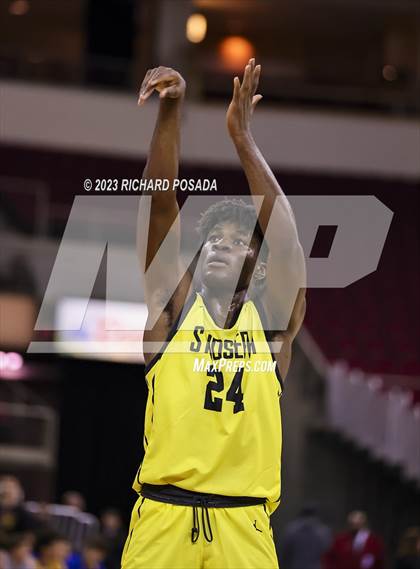 Thumbnail 1 in St. Joseph vs. Bakersfield Christian photogallery.