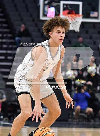 Thumbnail 3 in Harvard-Westlake vs. St. Joseph (CIF State Open Div. Final) photogallery.