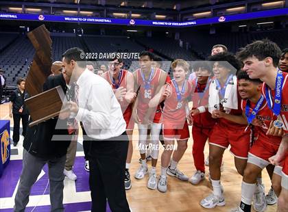 Thumbnail 2 in Harvard-Westlake vs. St. Joseph (CIF State Open Div. Final) photogallery.