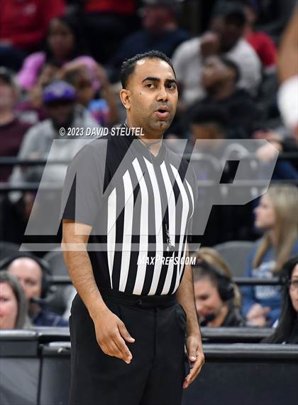 Thumbnail 3 in Harvard-Westlake vs. St. Joseph (CIF State Open Div. Final) photogallery.