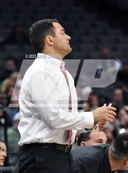 Thumbnail 3 in Harvard-Westlake vs. St. Joseph (CIF State Open Div. Final) photogallery.