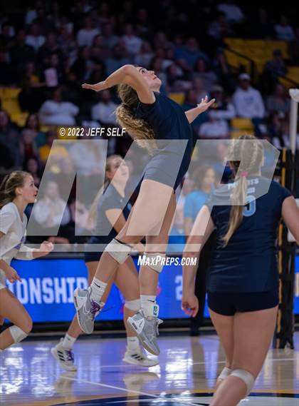 Thumbnail 1 in First Colonial vs. Midlothian (VHSL Class 5 Final) photogallery.