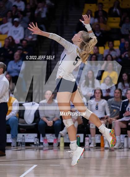 Thumbnail 1 in First Colonial vs. Midlothian (VHSL Class 5 Final) photogallery.