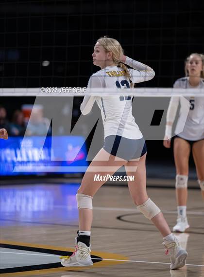Thumbnail 2 in First Colonial vs. Midlothian (VHSL Class 5 Final) photogallery.