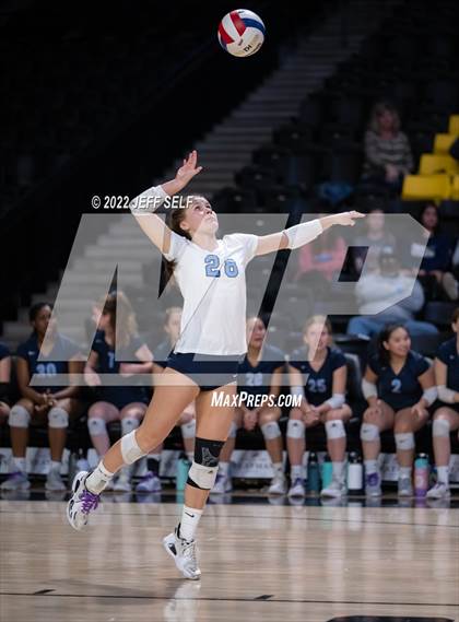 Thumbnail 1 in First Colonial vs. Midlothian (VHSL Class 5 Final) photogallery.