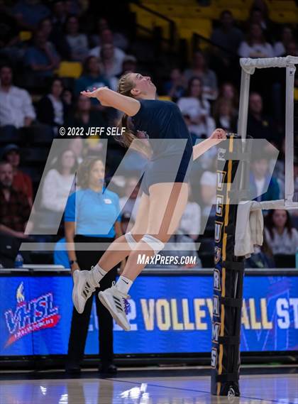Thumbnail 1 in First Colonial vs. Midlothian (VHSL Class 5 Final) photogallery.