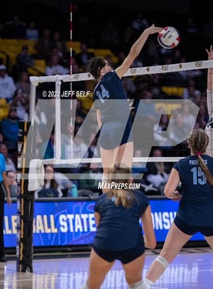 Thumbnail 2 in First Colonial vs. Midlothian (VHSL Class 5 Final) photogallery.