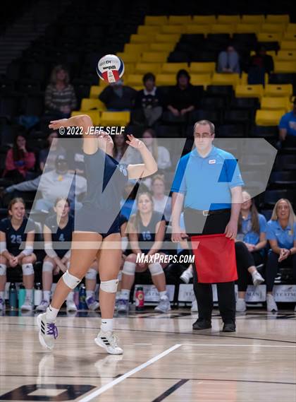 Thumbnail 3 in First Colonial vs. Midlothian (VHSL Class 5 Final) photogallery.