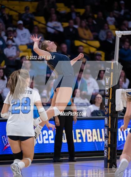 Thumbnail 2 in First Colonial vs. Midlothian (VHSL Class 5 Final) photogallery.