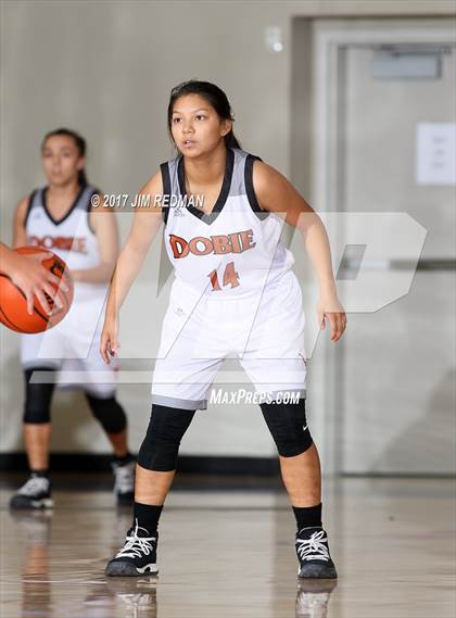 Thumbnail 3 in Pasadena Memorial vs. Dobie (McDonald's Texas Invitational) photogallery.