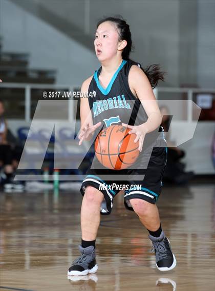 Thumbnail 3 in Pasadena Memorial vs. Dobie (McDonald's Texas Invitational) photogallery.