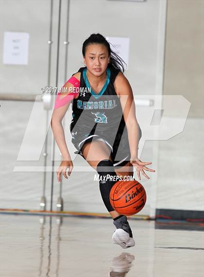 Thumbnail 3 in Pasadena Memorial vs. Dobie (McDonald's Texas Invitational) photogallery.