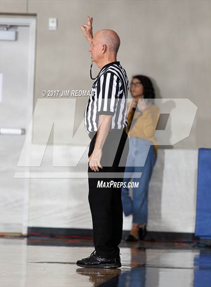 Thumbnail 3 in Pasadena Memorial vs. Dobie (McDonald's Texas Invitational) photogallery.