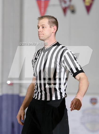 Thumbnail 2 in Washington vs. Oakland Tech (St. Hope Elite Classic) photogallery.