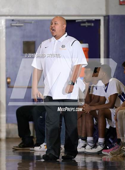 Thumbnail 1 in Washington vs. Oakland Tech (St. Hope Elite Classic) photogallery.