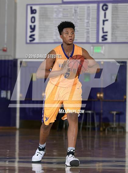 Thumbnail 3 in Washington vs. Oakland Tech (St. Hope Elite Classic) photogallery.