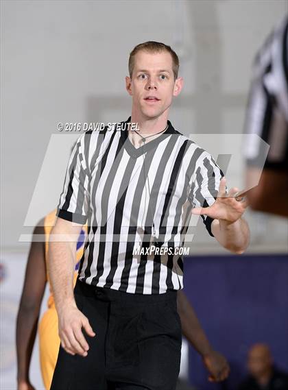 Thumbnail 3 in Washington vs. Oakland Tech (St. Hope Elite Classic) photogallery.