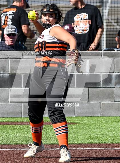 Thumbnail 2 in Springtown vs. Stephenville (UIL 4A Bi-District Playoff) photogallery.