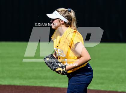 Thumbnail 2 in Springtown vs. Stephenville (UIL 4A Bi-District Playoff) photogallery.