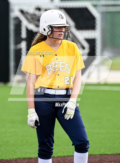 Thumbnail 1 in Springtown vs. Stephenville (UIL 4A Bi-District Playoff) photogallery.