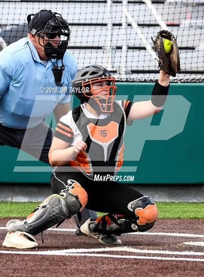 Thumbnail 2 in Springtown vs. Stephenville (UIL 4A Bi-District Playoff) photogallery.