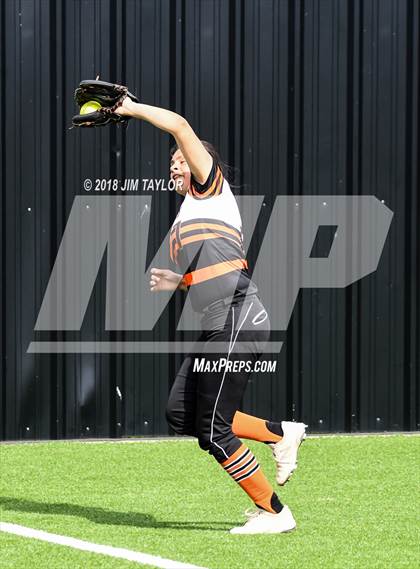 Thumbnail 2 in Springtown vs. Stephenville (UIL 4A Bi-District Playoff) photogallery.