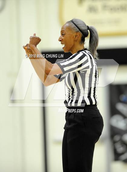 Thumbnail 2 in Redondo Union @ Foothill (CIF SS D2AA Quarterfinal) photogallery.