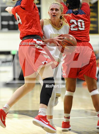 Thumbnail 2 in Redondo Union @ Foothill (CIF SS D2AA Quarterfinal) photogallery.