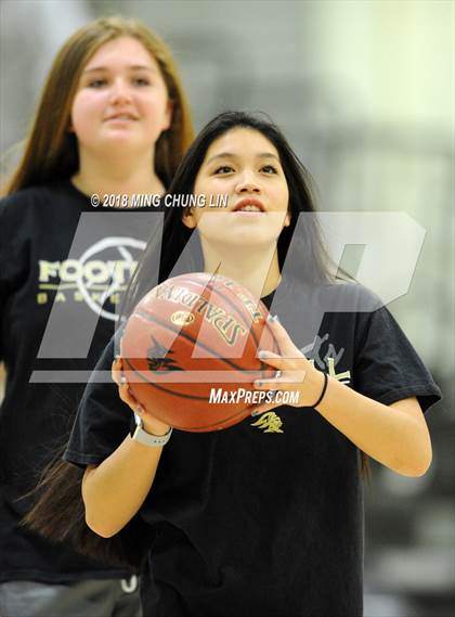 Thumbnail 3 in Redondo Union @ Foothill (CIF SS D2AA Quarterfinal) photogallery.