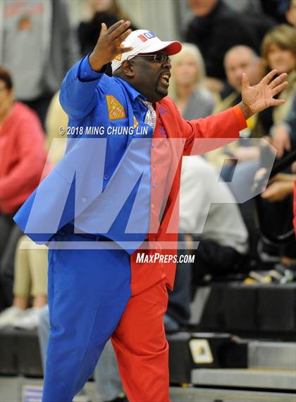 Thumbnail 2 in Redondo Union @ Foothill (CIF SS D2AA Quarterfinal) photogallery.