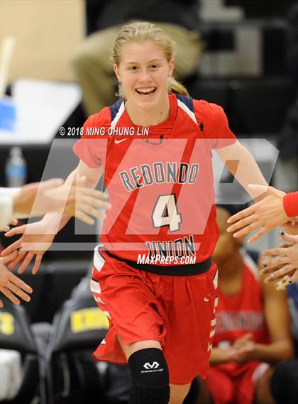 Thumbnail 3 in Redondo Union @ Foothill (CIF SS D2AA Quarterfinal) photogallery.