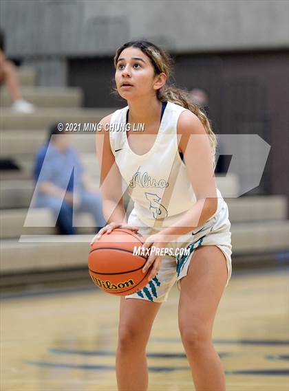 Thumbnail 2 in Warren @ Aliso Niguel photogallery.
