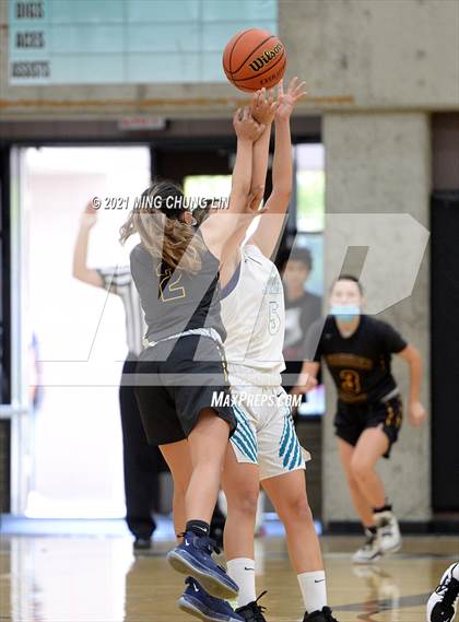 Thumbnail 3 in Warren @ Aliso Niguel photogallery.