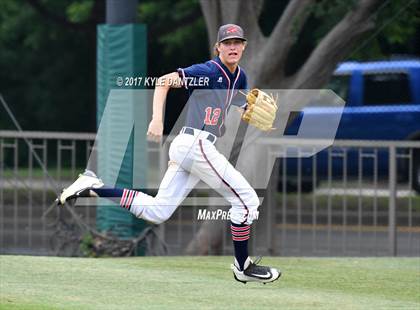 Thumbnail 1 in Kinkaid vs Fort Worth Country Day (SPC Semifinal) photogallery.