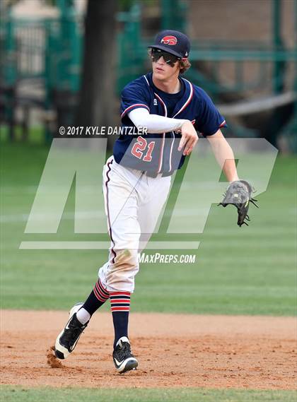 Thumbnail 3 in Kinkaid vs Fort Worth Country Day (SPC Semifinal) photogallery.