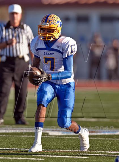 Thumbnail 1 in Grant @ Burbank (CIF SJS D1 Playoffs) photogallery.